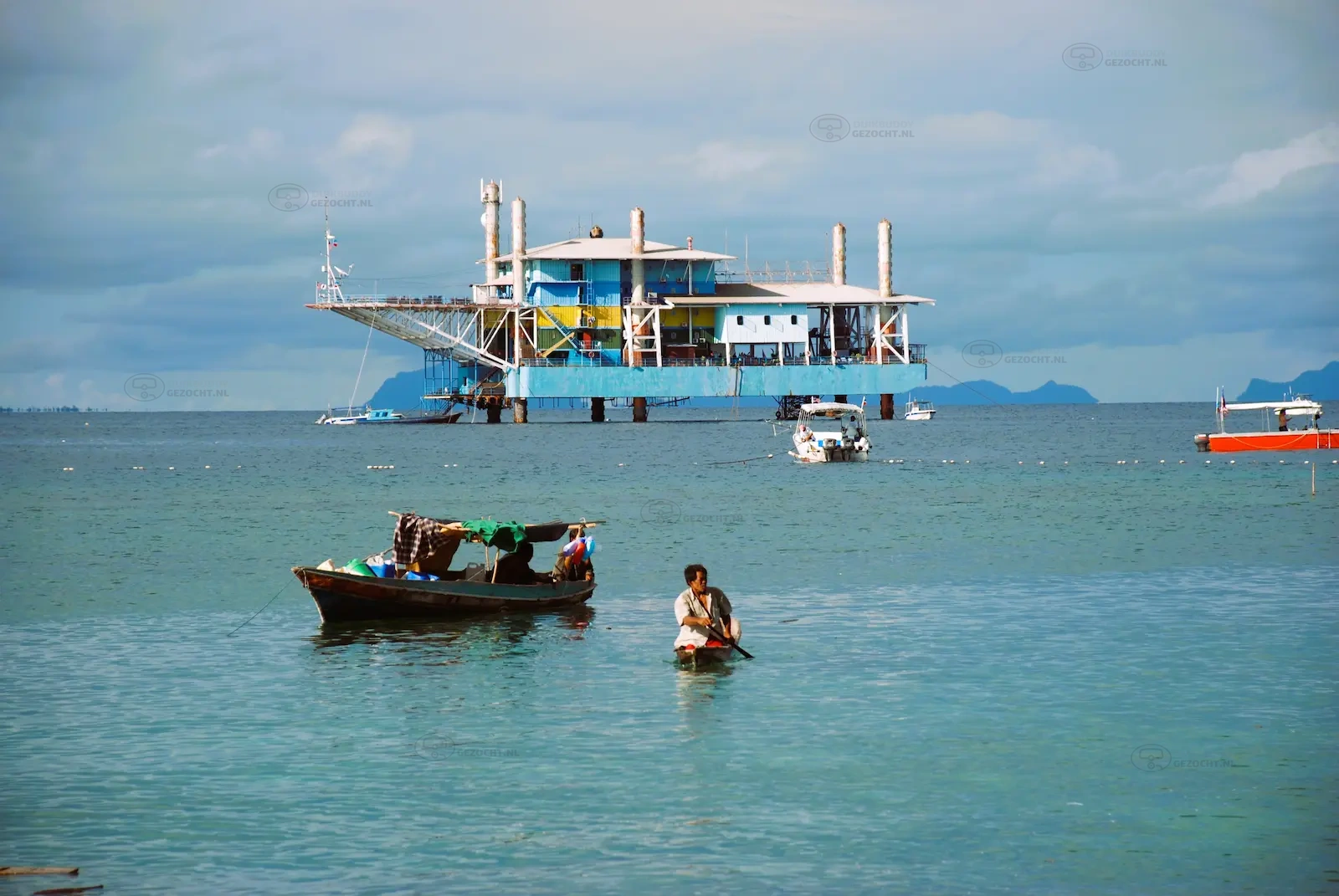 Seaventures Oil Rig - Palau Mabul